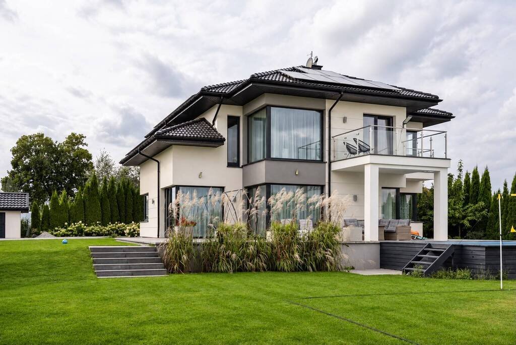 Nowoczesny dom z&nbsp;basenem 260m²  Lublin działka 17a