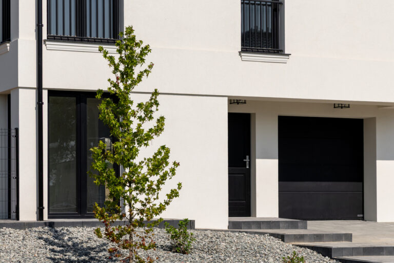 Gotowy dom 150&nbsp;m² | ogród 834&nbsp;m² | taras z&nbsp;widokiem na&nbsp;zalew