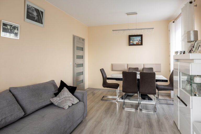 3&nbsp;pokoje 70,56m² Balkon narożny 16,88&nbsp;m² Garderoba